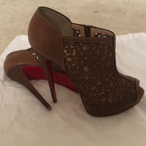 Christian Louboutin Ankle Boots (Pampas 150 Camel)